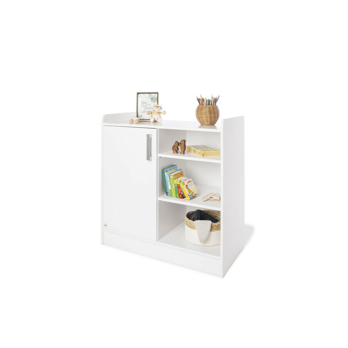 Starter set 'Hilda & Viktoria', white
2 parts: house bed, changing table