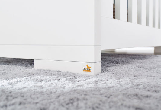 Kinderzimmer 'Polar' breit groß, inkl. Wandregal4-teilig: Kinderbett, breite Wickelkommode, großer Kleiderschrank, Wandregal