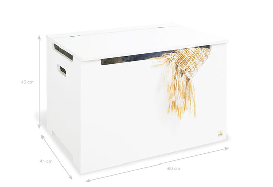 Chest of drawers, painted white