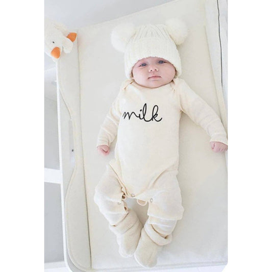 Annie & Charles® Milk Anzug