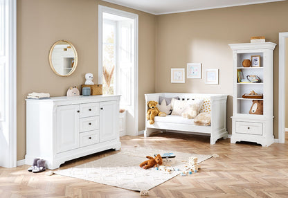 Starter set 'Emilia' extra wide
 2 parts: cot, extra wide changing table